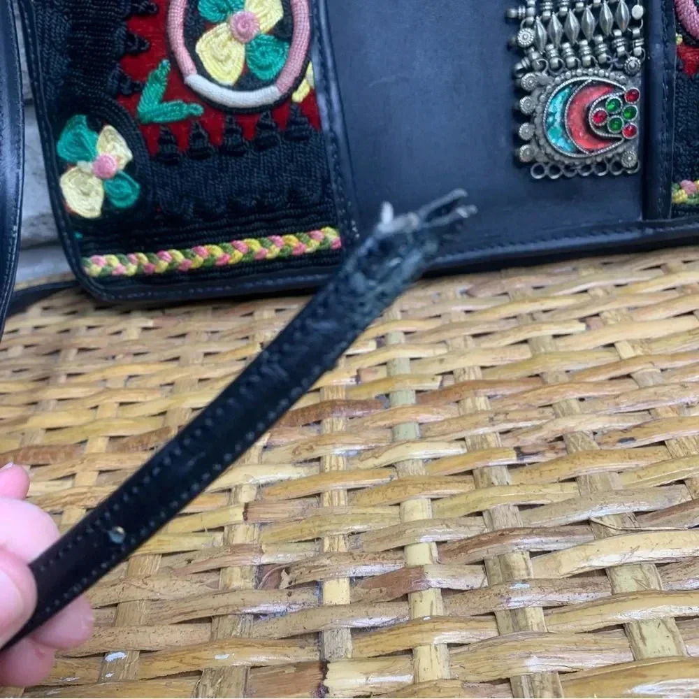 Vintage Embroidered Leather Bag Purse - Picture 3 of 9